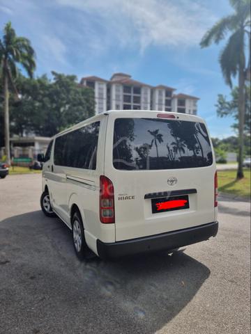 2023 Toyota Hiace 2.5 Turbo Diesel Manual 9 Seater - 2