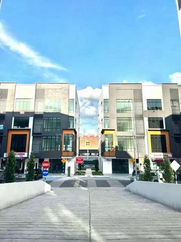 Pelangi Avenue 𝗚𝗿𝗼𝘂𝗻𝗱 𝗙𝗹𝗼𝗼𝗿 1