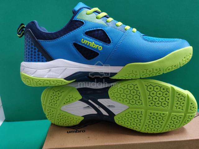 ITEM BARU_Kasut Sukan Badminton UMBRO size 8uk - photo 6 of 6