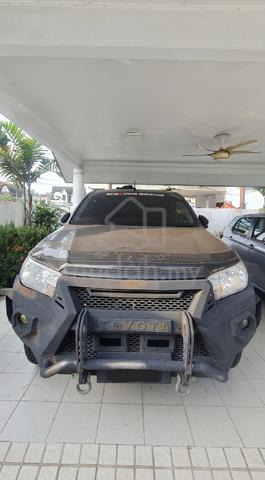 2016 Toyota HILUX 2.4 G VNT (A) - 1