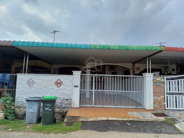 10 Minit dari Lotus Bandar Puteri Jaya.Teres setingkat untuk dijual! 1