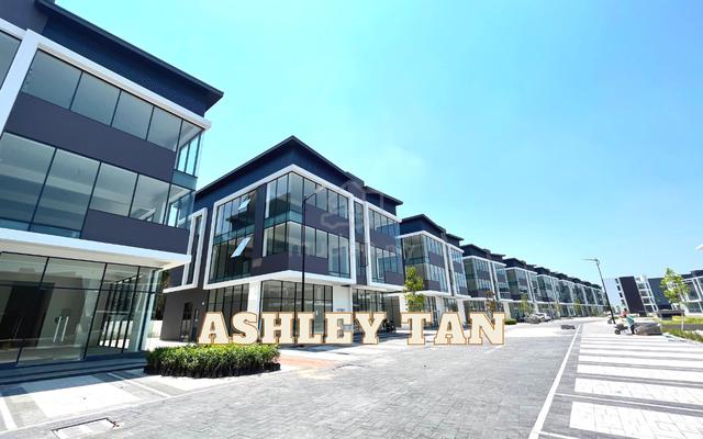 3-storey Semi-D Shoplot Office Iconic Point Simpang Ampat with Lift 1