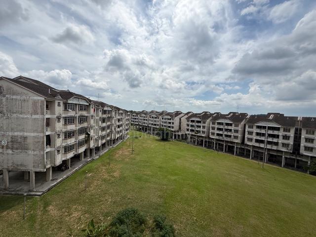 Apartment Tanjung Puteri Resort 1
