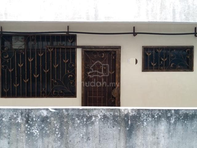 Flat Taman Bukit Segar 1