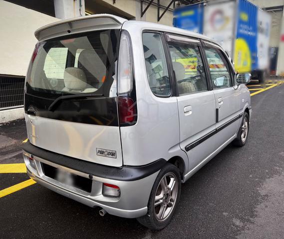 Perodua Kenari 1.0 EZ Auto - 5