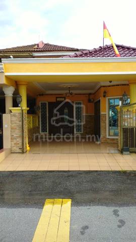 Facing open + Corner Lot Double Storey Banting Baru, Banting 1