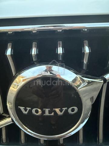 2021/2022 Volvo XC90 T5 MOMENTUM 2.0L (A) WHITE l - 3