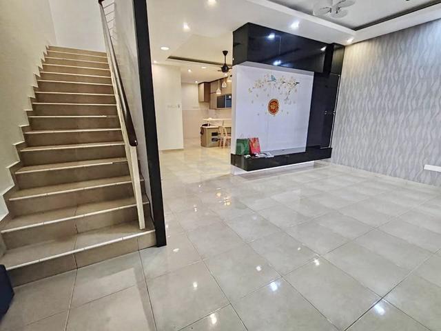 House For Rent / Nusa Sentral / Double Storey Terrace / Tuas / Jb 1