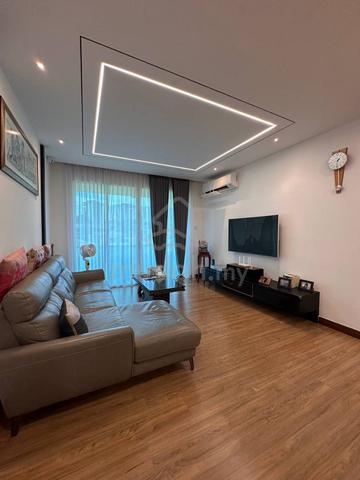 Larkin Residence (Phase Two) 1