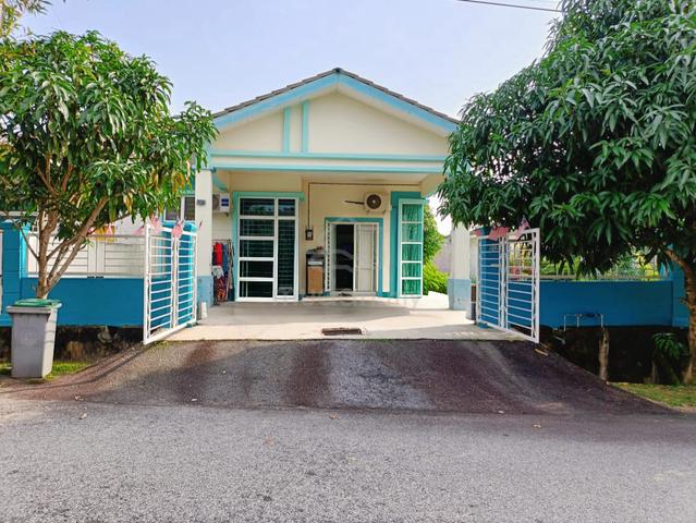 Semi D furnished 1