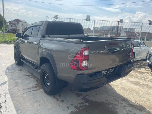 2022 Toyota HILUX 2.4 V DOUBLE CAB 4X4 (A) - 3