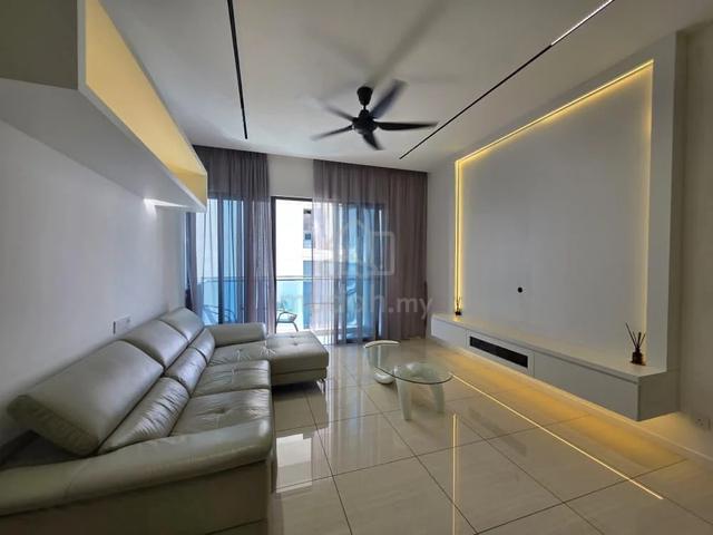 Queens Residences Q1 @ Queens Waterfront 1