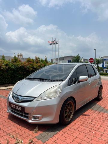 2013 Honda JAZZ 1.3 (HYBRID) FACELIFT (A) - 3