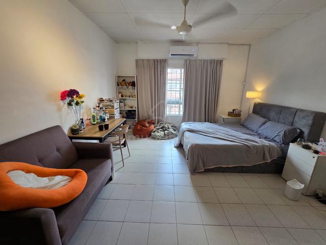 Puchong/Bukit Jalil ROOM for Rent 1
