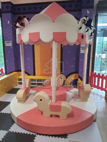 Carousel Image