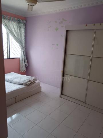 Desa Green Apartment (Jelutong) 3