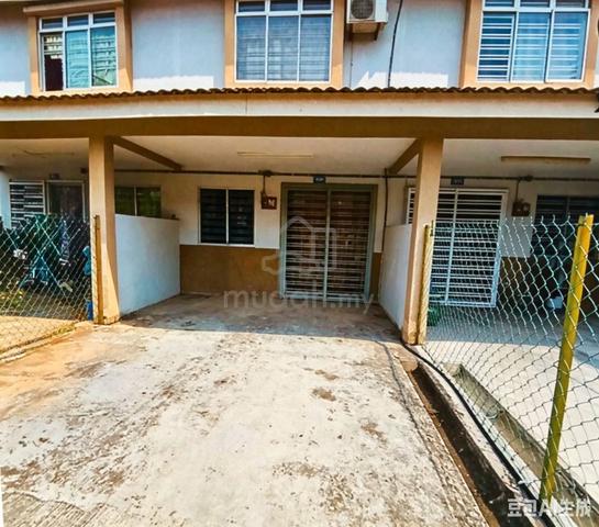 Double Storey Terrace House Taman Lagenda Putra Kulai 3Bedroom 2Bath 1