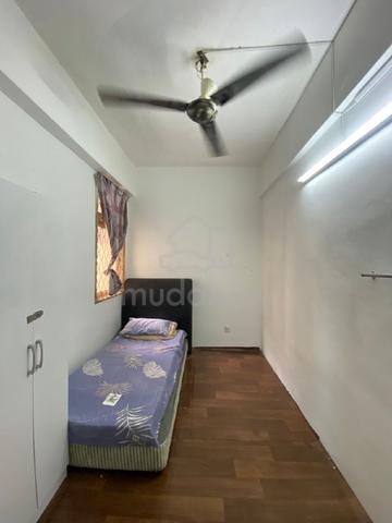 2 Bilik untuk disewa Mutiara Apartment Batu Feringhi 1