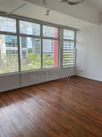 [Renovated unit 4 office room] The Atmosphere Seri Kembangan 1