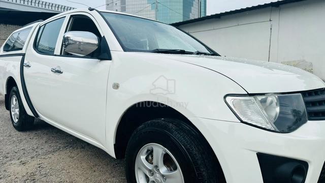 2011 Mitsubishi TRITON 2.5 LITE(Manual)PickUp - 1