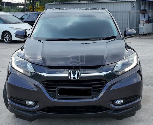 2017 Honda HR-V 1.8 V ENHANCED (A) FREE 1Y WRRTY! - 2