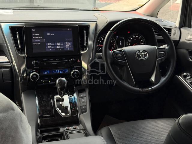 3 EYE GRADE 4.5 UNREG 2022 Toyota ALPHARD 2.5 SC - 5