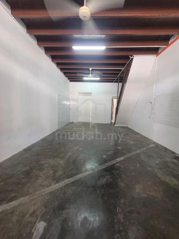 Georgetown - Lebuh Carnarvon 3 Storey Shop House 1