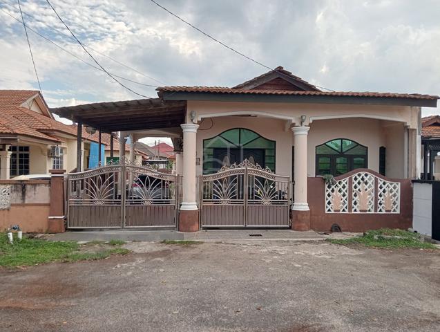 Rumah Semi-d Sura Hujung utk dijual 1