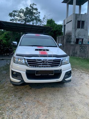 2015 Toyota HILUX 3.0 G TRD SPORTIVO (A) - 1