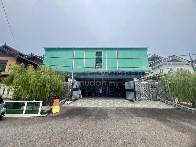 Rumah BANGLO 3TINGKAT MEWAH 7BILIK K.TRG GOLF RESORT TOK JEMBAL 1
