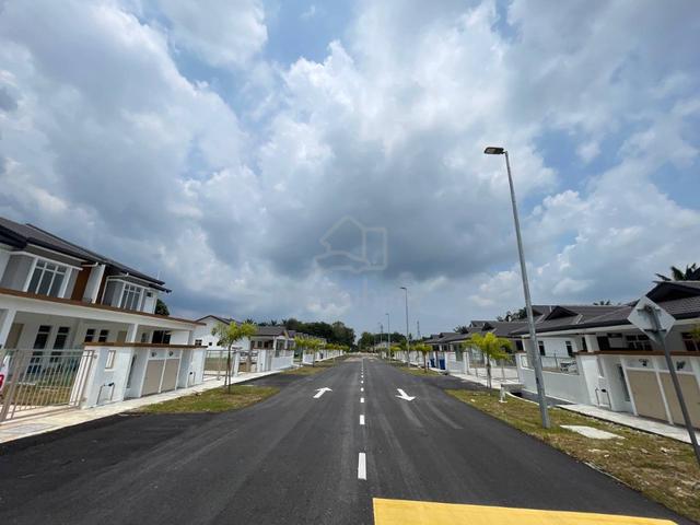 RUMAH BARU 22 x 92 FREEHOLD DOUBLE STOREY 4 BILIK TAMAN MERBAH BANTING 1