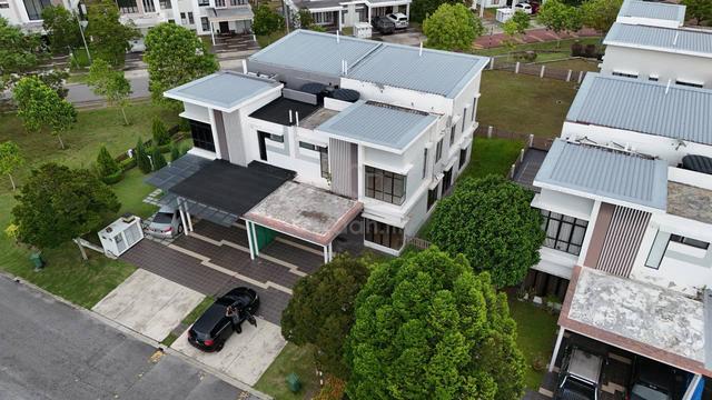 RARE UNIT, Double Volume Semi D, Stagnia, Setia Ecohill, Semenyih 1
