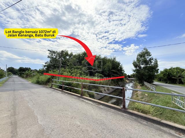 Tanah Lot Banglo bersaiz 1072m² di Jalan Kenanga, Batu Buruk, TRG 1