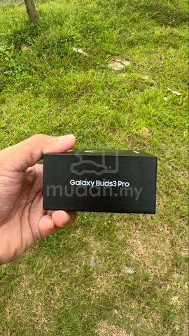 Samsung Galaxy Buds3 Pro - photo 2 of 4