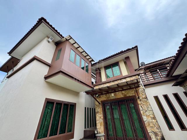 Double Storey Bungalow House Jalan Menara Bukit Jelutong For Sale 1