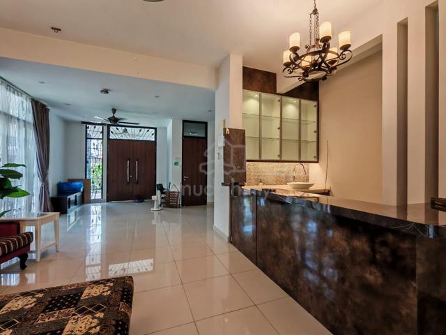 3 sty Maple Terrace, Denai Alam. For Rent or Sale. Whichever first. 1