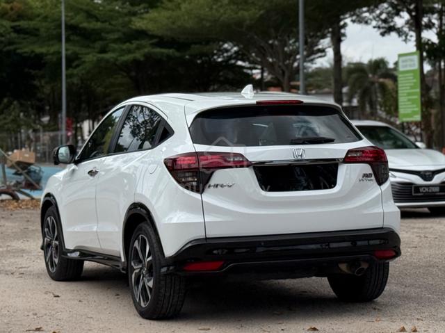 2022 Honda HR-V 1.8 RS (TIP TOP CONDITION) - 2