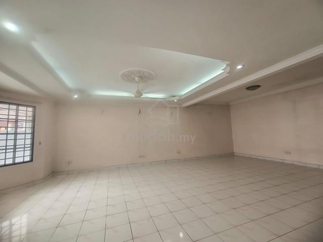 Taman Sri Putra @ Sungai Buloh 2sty Terrace House for sale! 1