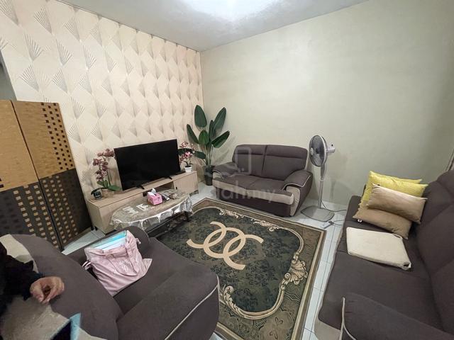 Salak Perdana double storey house, freehold 1