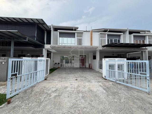 kitchen cabinet 🔥 2 Storey Serene Heights for rent near UKM bangi 1