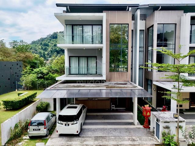 Corner Lot 3 Storey Semi D Sierra Hijauan Ukay Heights@Ampang Selangor 1