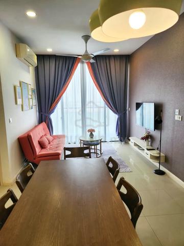 D' Pristine @ Medini 1