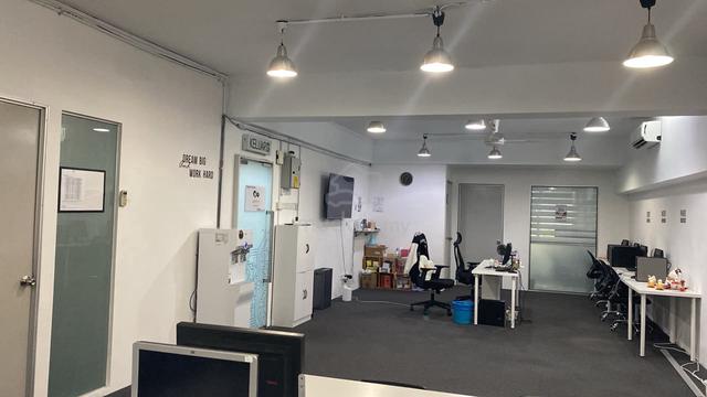 Puchong Bandar Puteri Office For Rent 1