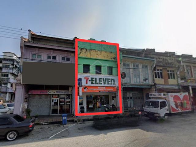 Double Storey Shop Lot for Sale Jalan Raja, Tapah 1
