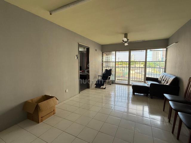 Taman Kristal 1