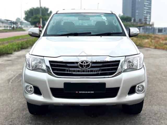 2012 Toyota HILUX 2.5 G KUN26R FACELIFT 4X4 AUTO - 2