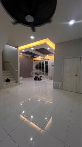 Rumah 2 Tingkat (Suasana Tenang) 1