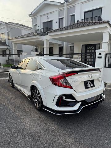 2017 Honda CIVIC 1.8 I-VTEC (A) - 3