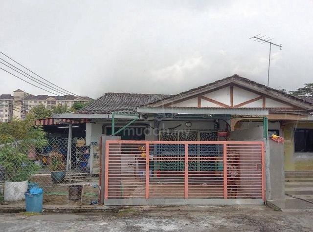 Below Market Corner unit Tmn Sentosa Klang For Auction 1