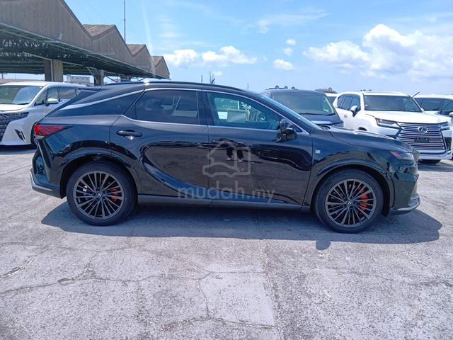 2023 BOOKNOW 5A MLevinson Lexus RX350 2.4 F SPORT - 4
